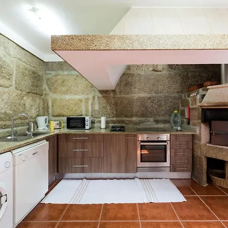 Lovelystay - Casa Guimas * Penafiel