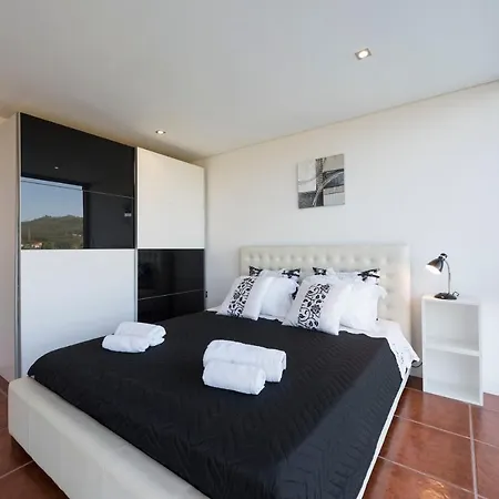 Lovelystay - Casa Guimas Ferienhaus *