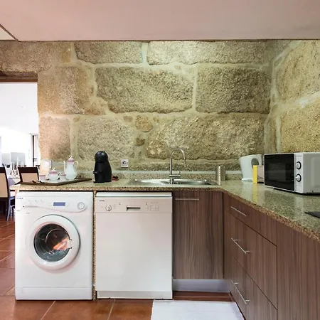 Lovelystay - Casa Guimas * Penafiel